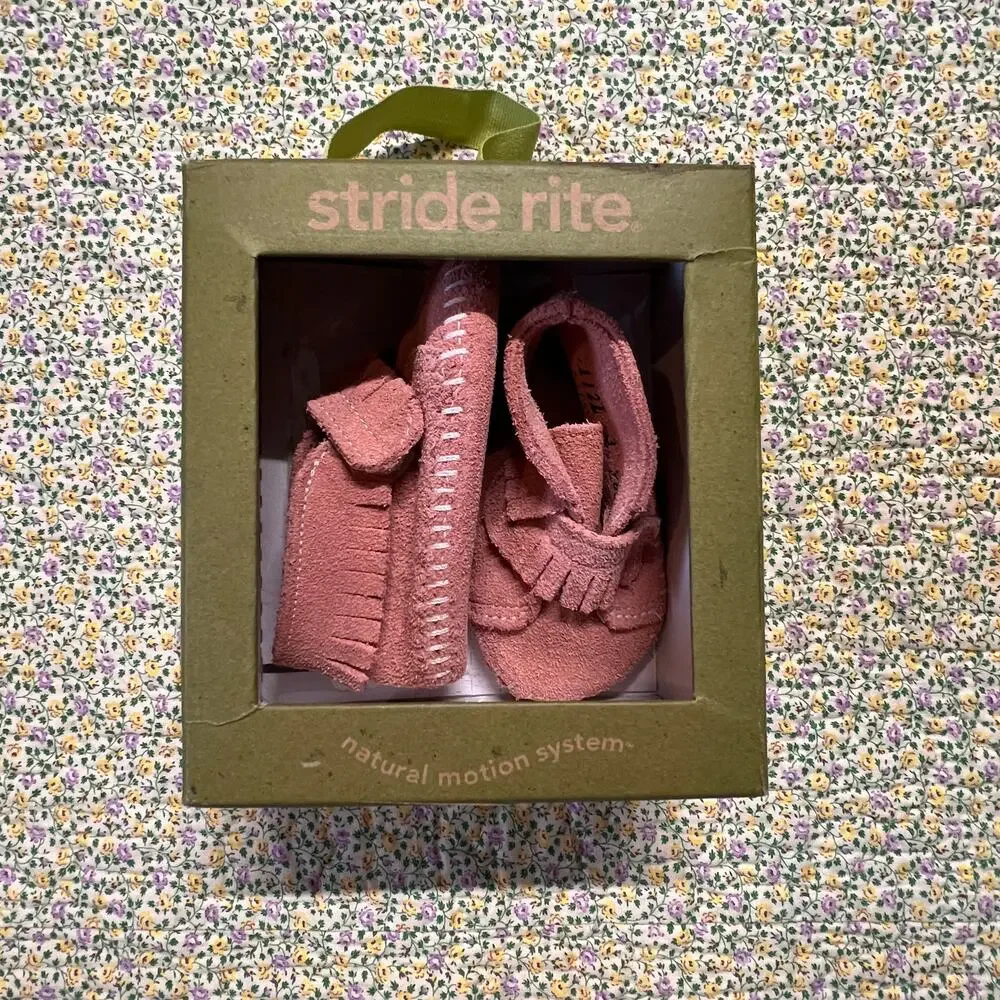 MINNETONKA SUEDE BABY GIRLS PINK MOCCASINS SIZE 3 NWOT